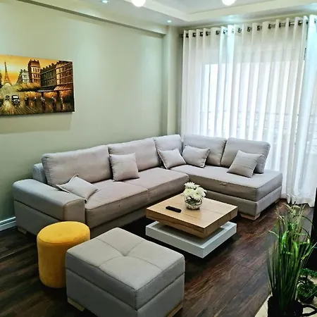 Apartment Limoni Luxury Tirana